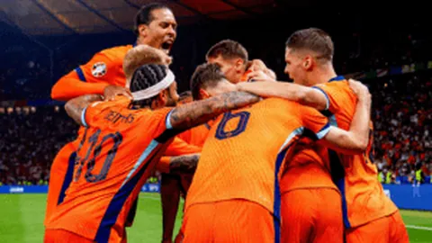 英冠焦点对决：查尔顿对考文垂，近8战7胜，独家解析不容错过！